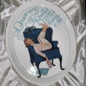 Pier1 Imports Dreaming of Pretty Little Things Ceramic Oval Trinket Tray
